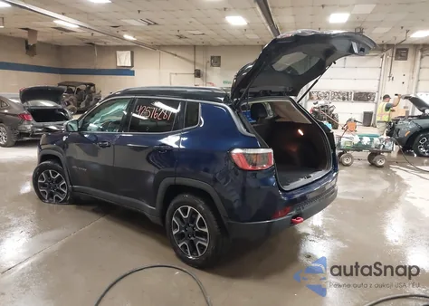 2019 Jeep Compass Trailhawk 4X4 from USA, damaged, VIN 3C4NJDDB0KT709054